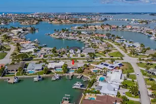 1028 79th St S, Saint Petersburg, FL 33707 - Photo 71