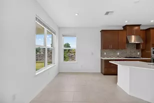 5805 Fieldmoor Ct, Palmetto, FL 34221 - Photo 13