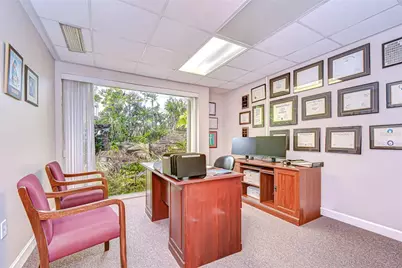 2901 58th Avenue N, Saint Petersburg, FL 33714 - Photo 9