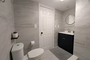 9761 Lake Dr, Weeki Wachee, FL 34613 - Photo 17