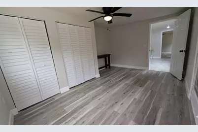 9761 Lake Drive, Weeki Wachee, FL 34613 - Photo 15