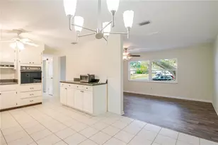 1721 Woodridge Dr, Clearwater, FL 33756 - Photo 17