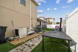 10403 Laguna Plains Dr, Riverview, FL 33578 - Photo 77