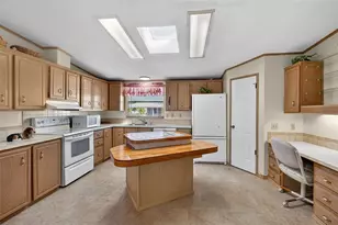 606 La Jolla Cir, North Port, FL 34287 - Photo 5