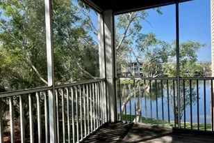 10122 Winsford Oak Blvd, Tampa, FL 33624 - Photo 3