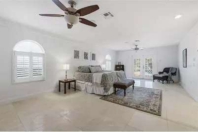 3927 Versailles Drive, Tampa, FL 33634 - Photo 5