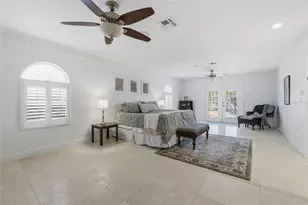 3927 Versailles Dr, Tampa, FL 33634 - Photo 5