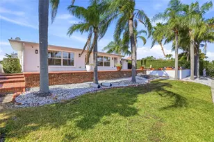 3927 Versailles Dr, Tampa, FL 33634 - Photo 39