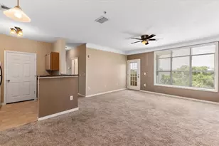 4802 51st Street W, Bradenton, FL 34210 - Photo 9