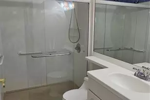 10355 Paradise Blvd, Treasure Island, FL 33706 - Photo 15