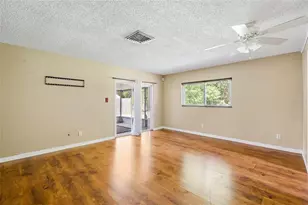 7221 Northbridge Blvd, Tampa, FL 33615 - Photo 15