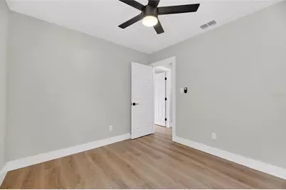 1740 Lakeview Village Drive, Brandon, FL 33510 - Photo 43
