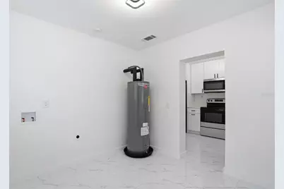 8206 N Hillsborough Lane, Tampa, FL 33604 - Photo 7