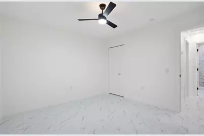 8206 N Hillsborough Lane, Tampa, FL 33604 - Photo 9