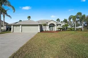 7726 Bouquet Ct, Land O Lakes, FL 34637 - Photo 3