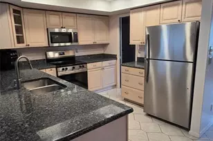 4425 Black Fox Dr, New Port Richey, FL 34653 - Photo 7