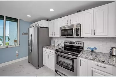 1460 Gulf Boulevard #509, Clearwater Beach, FL 33767 - Photo 15