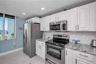 1460 Gulf Blvd, Clearwater Beach, FL 33767 - Photo 15