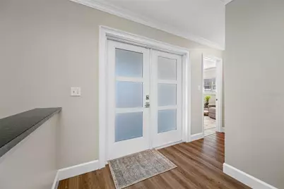 1101 80th Street Court S, Saint Petersburg, FL 33707 - Photo 7