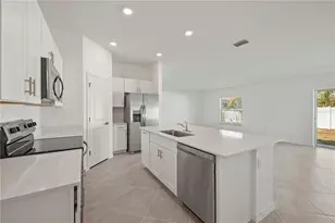 8170 Dressel St, Port Charlotte, FL 33952 - Photo 11