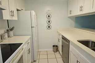 2525 W Bay Dr, Belleair Bluffs, FL 33770 - Photo 7