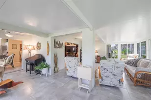 930 Villeroy Greens Dr, Sun City Center, FL 33573 - Photo 27