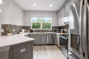 2427 Foggy Creek Cir, Clearwater, FL 33764 - Photo 11