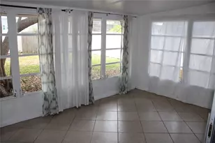 11364 79th Ave, Seminole, FL 33772 - Photo 17
