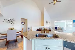 9554 Lake Chase Island Way, Tampa, FL 33626 - Photo 13