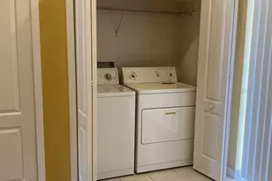 12516 Kings Crossing Dr, Gibsonton, FL 33534 - Photo 7