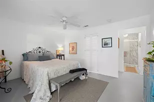 300 Clyde Ln, Dunedin, FL 34698 - Photo 21