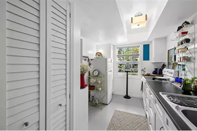 300 Clyde Lane #106, Dunedin, FL 34698 - Photo 5