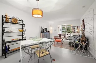 300 Clyde Ln, Dunedin, FL 34698 - Photo 5