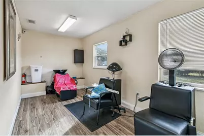 109 E Robertson Street, Brandon, FL 33511 - Photo 37