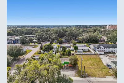 109 E Robertson Street, Brandon, FL 33511 - Photo 7