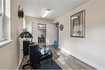 109 E Robertson Street, Brandon, FL 33511 - Photo 35