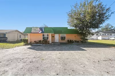 109 E Robertson Street, Brandon, FL 33511 - Photo 1