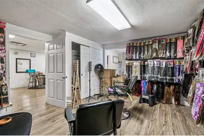 109 E Robertson Street, Brandon, FL 33511 - Photo 33