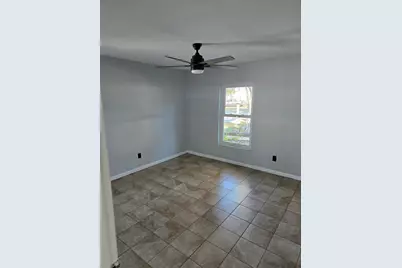 1003 Papaya Drive, Tampa, FL 33619 - Photo 17