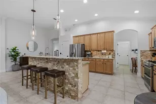10403 Applecross Ln, Tampa, FL 33626 - Photo 9