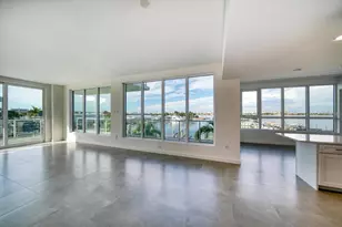 920 N Osceola Ave, Clearwater, FL 33755 - Photo 1