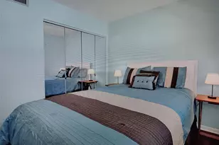 6279 Sun Blvd, Saint Petersburg, FL 33715 - Photo 11