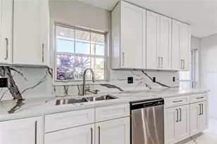 1992 Arvis Cir E, Clearwater, FL 33764 - Photo 13