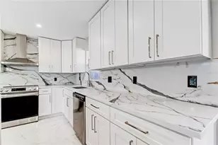 1992 Arvis Cir E, Clearwater, FL 33764 - Photo 15