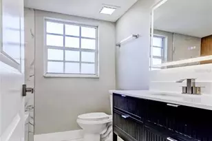 1992 Arvis Cir E, Clearwater, FL 33764 - Photo 29