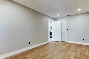 1992 Arvis Cir E, Clearwater, FL 33764 - Photo 33