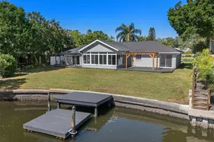 1992 Arvis Cir E, Clearwater, FL 33764 - Photo 5