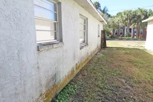 6826 S De Soto St, Tampa, FL 33616 - Photo 7