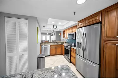 1582 Gulf Boulevard #1106, Clearwater Beach, FL 33767 - Photo 31
