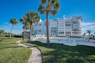1582 Gulf Blvd, Clearwater Beach, FL 33767 - Photo 59